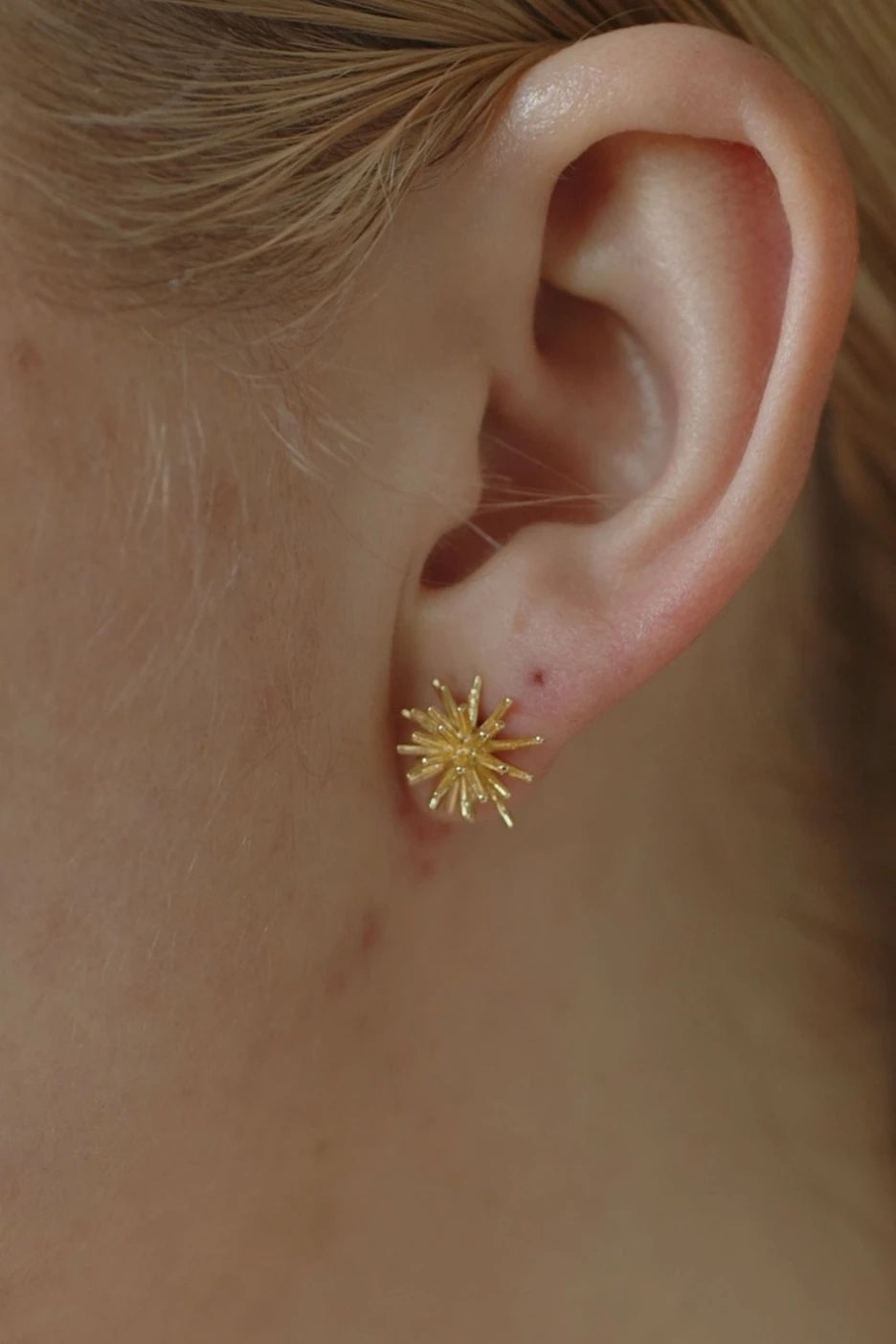 SOLARA EARRING GOLD