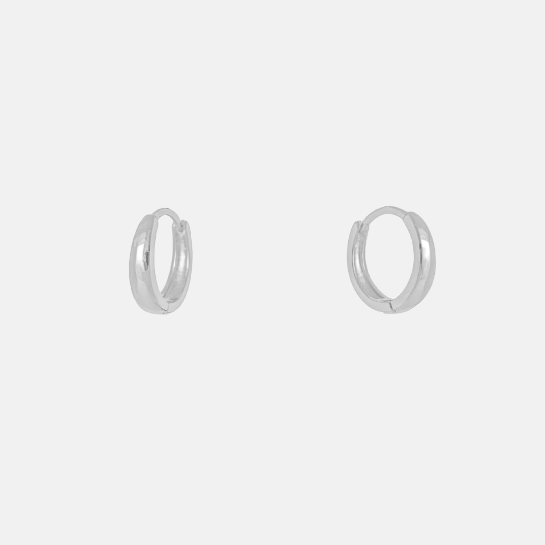 AREIA HOOPS MEDIUM SILVER